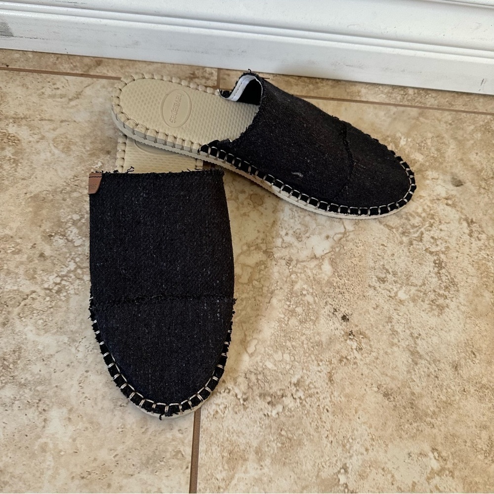 NEW Havaianas Black Mule Espadrilles NEW Size 7 - Picture 6 of 8